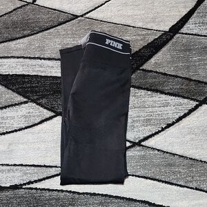 VS PINK 2025 BLACK SEAMLESS CLASSIC LOGO LEGGINGS